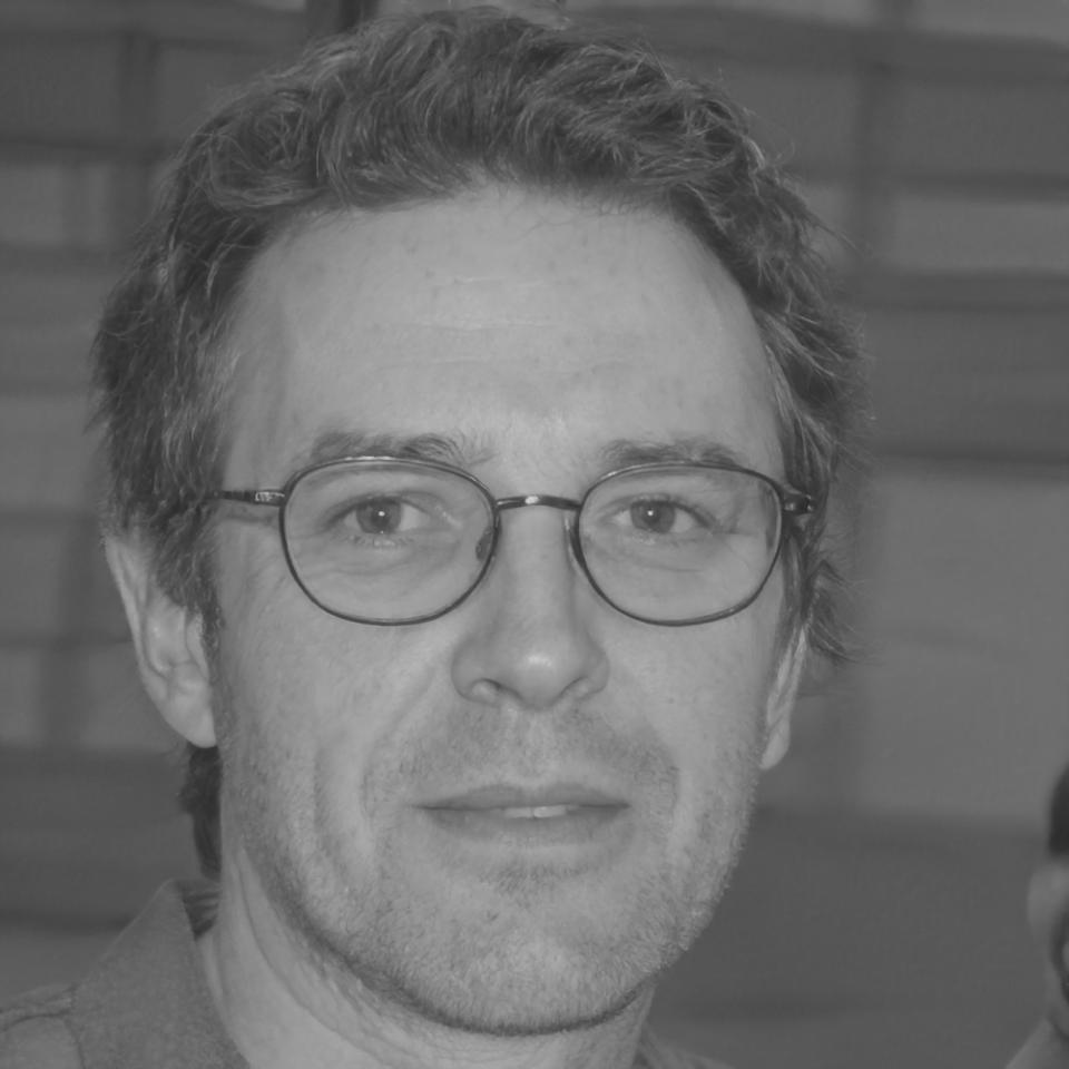 Hendrik Vossberg – Finanzberater bei Pyrelivantoq